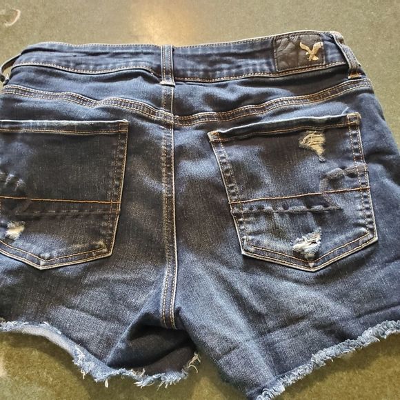 American Eagle super stretch aeo denim distressed stitched shorts sz 8 - Picture 2 of 5